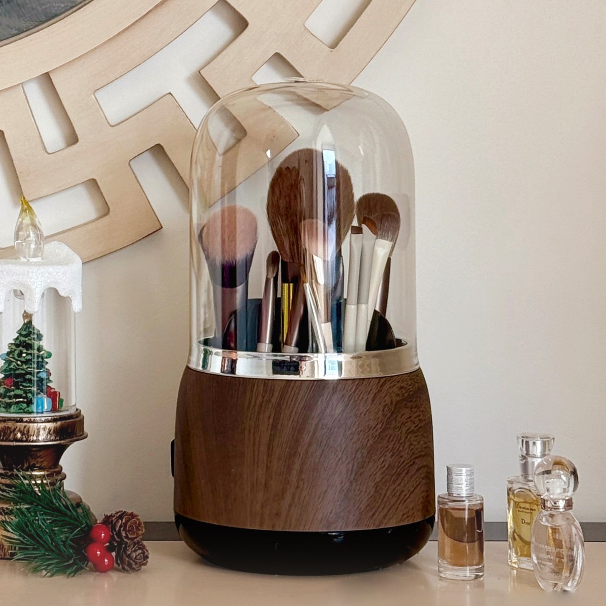 Hafif Lüks Makyaj Fırçası Tutu - Luxury Skincare And Makeup Brands incelemesi ve fiyatı