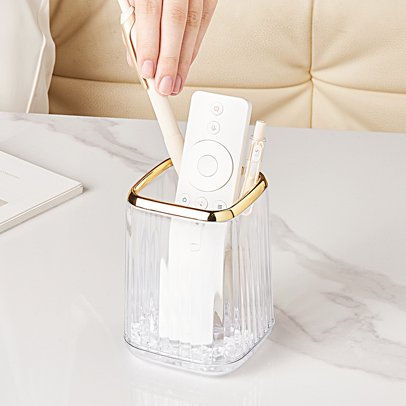 Masaüstü Kozmetik Fırça Saklam - Luxury Skincare And Makeup Brands incelemesi ve fiyatı